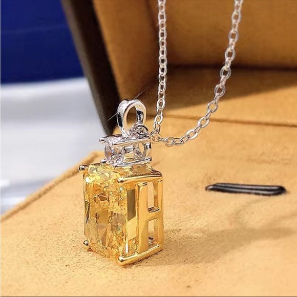 New 925 Silver Birthstone Delicate Citrine Necklace - Picture 4 of 6